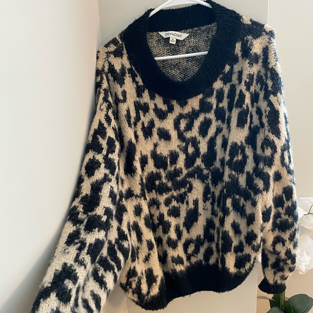 Cheetah sweater